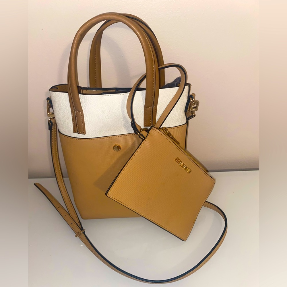 Steve Madden tote with wallet